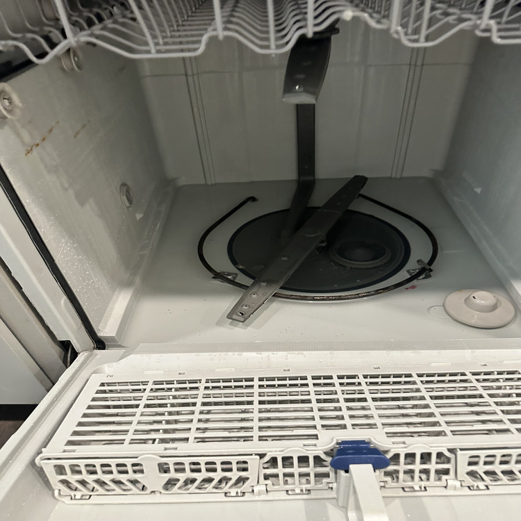 Guardian Appliance Repair technician in Summerville, SC